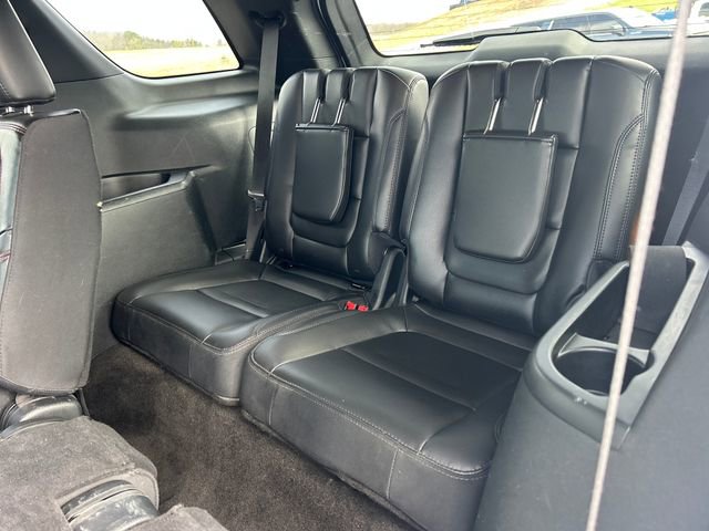 Used 2018 Ford Explorer XLT w/ Equipment Group 202A image 39