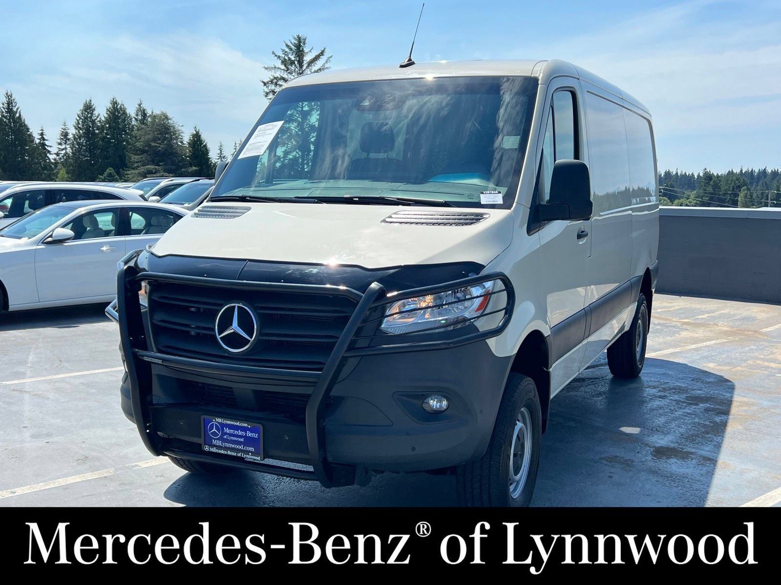 Used 2022 Mercedes-Benz Sprinter 2500 image 5