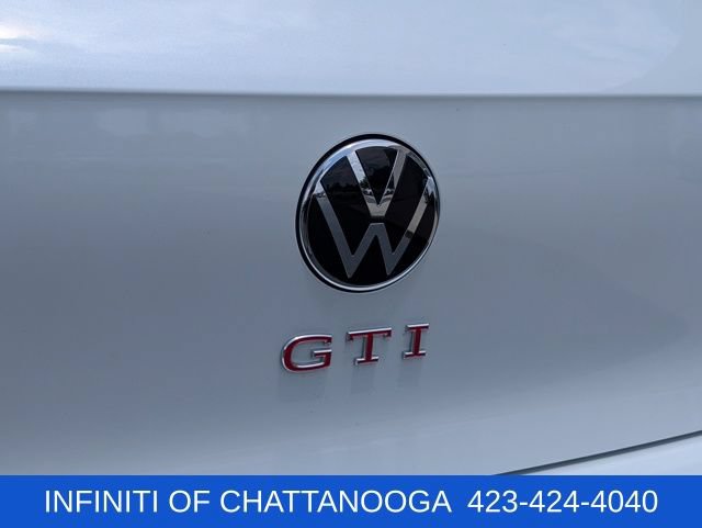 Used 2026 Volkswagen GTI SE FWD image 32