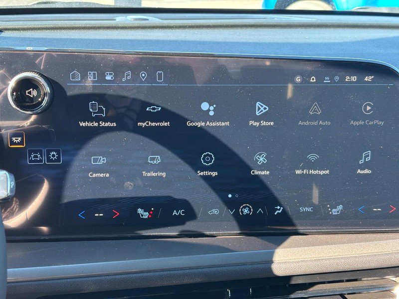 New 2026 Chevrolet Traverse LT w/ Driver Confidence Package image 17