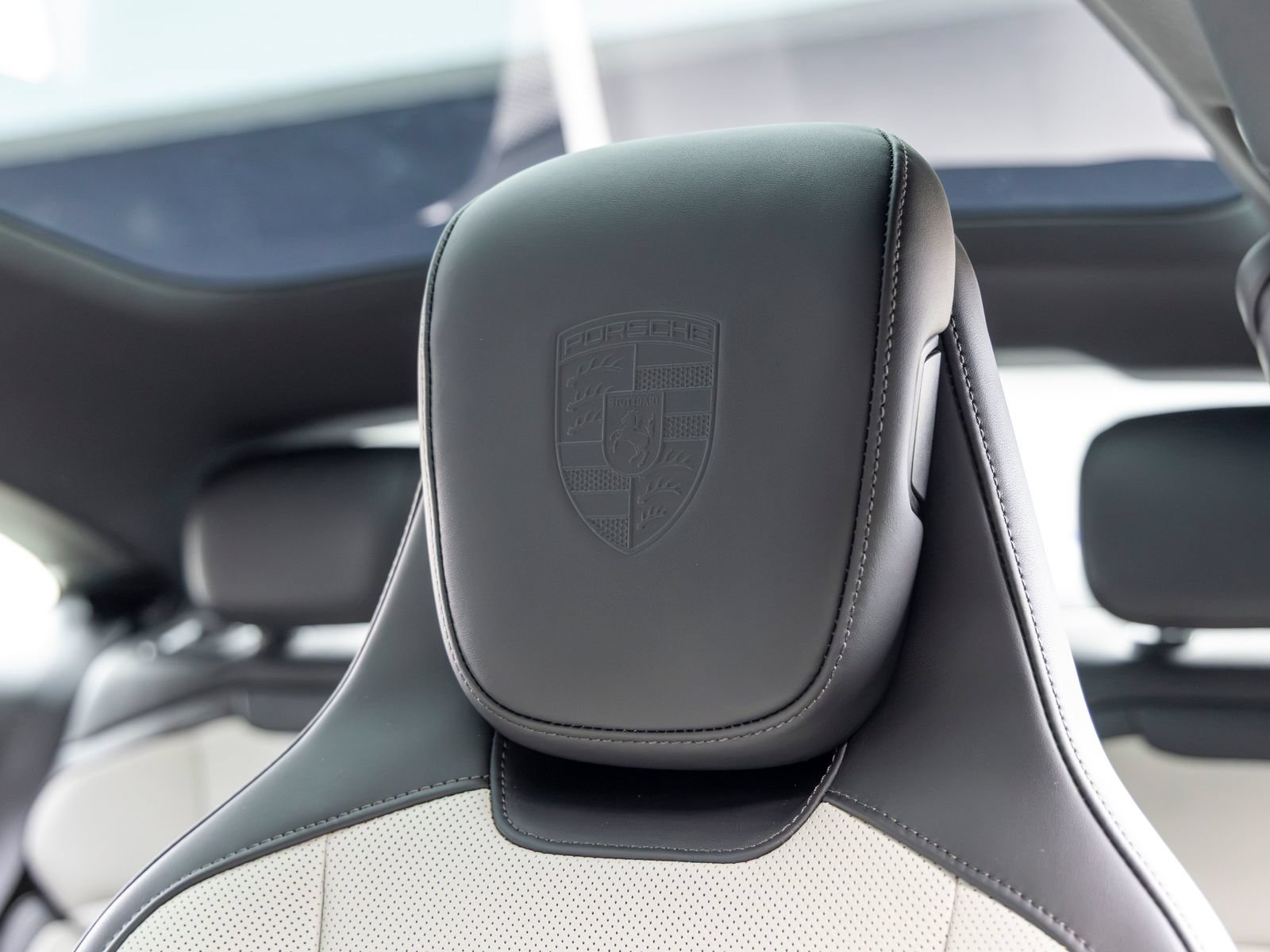 New 2026 Porsche Taycan AWD/4WD image 35