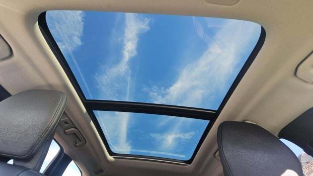 Certified 2025 Volvo XC60 B5 Plus image 10