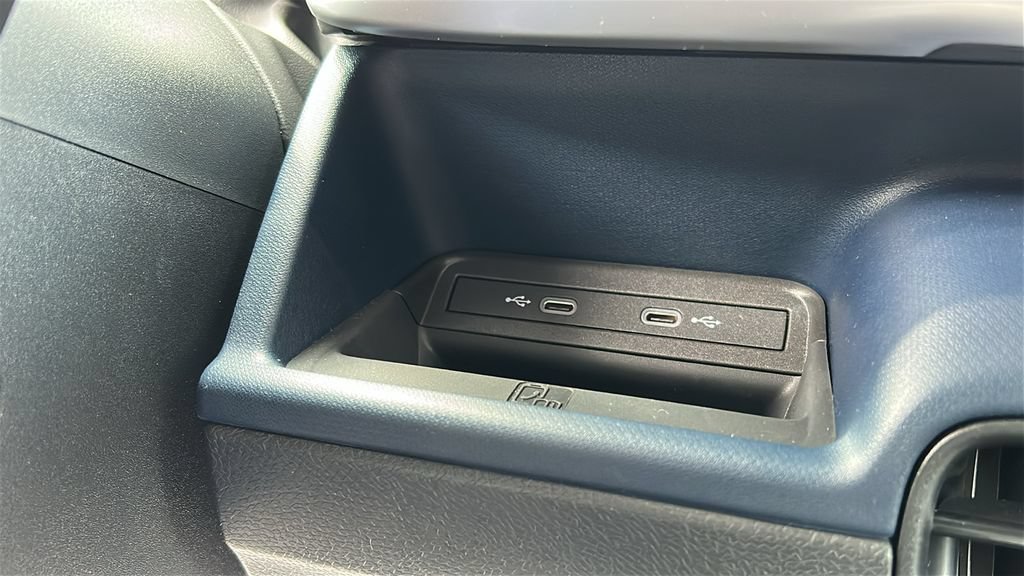 New 2025 Volkswagen ID. Buzz Pro S RWD image 19