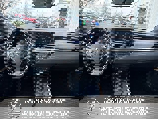 Used 2021 Lexus ES 250 w/ Premium Package image 15