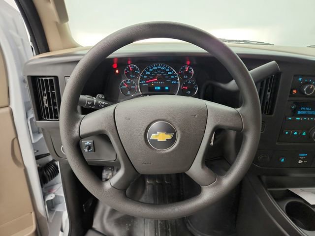 New 2026 Chevrolet Express 3500 RWD image 21