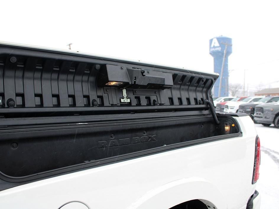 Used 2022 RAM 3500 Limited image 7