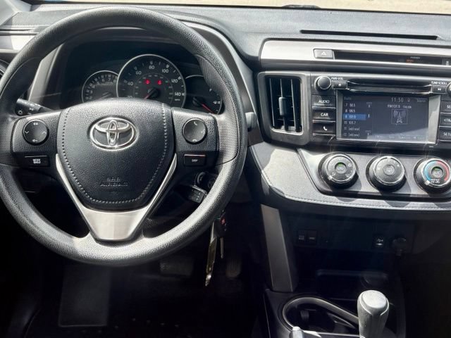 Used 2016 Toyota RAV4 LE FWD image 18