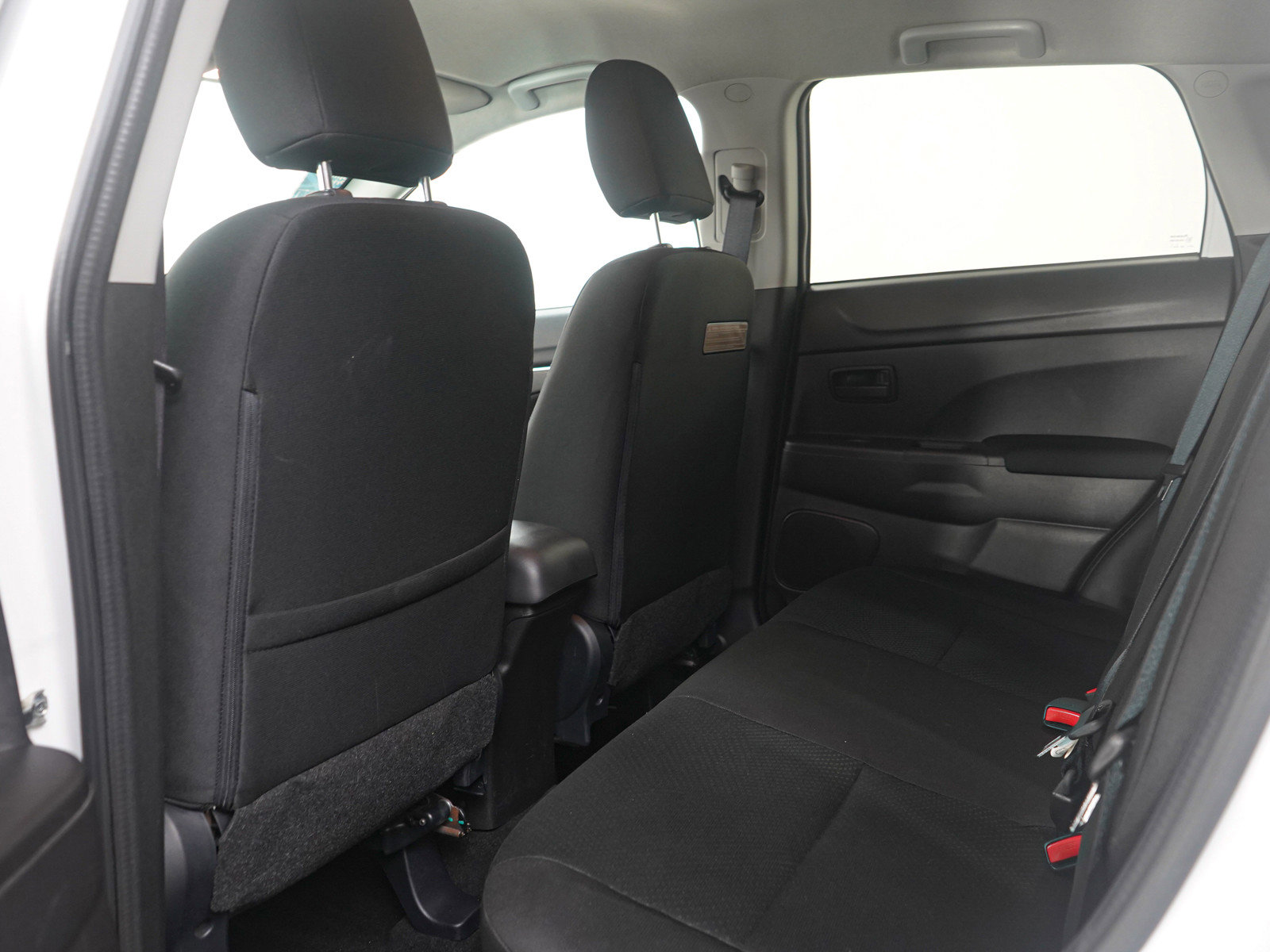 Used 2015 Mitsubishi Outlander Sport ES image 18