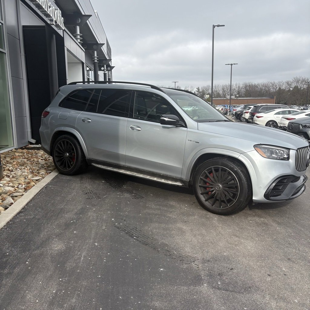 Used 2023 Mercedes-Benz GLS 63 AMG 4MATIC image 10
