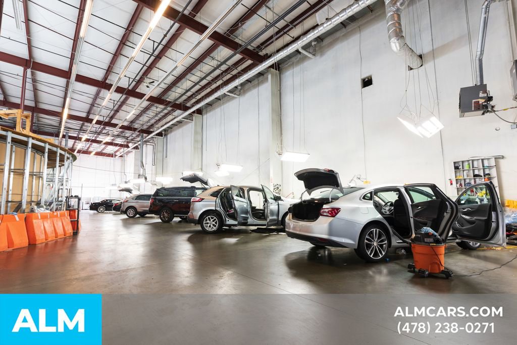 Used 2025 Chevrolet Trax LS image 81