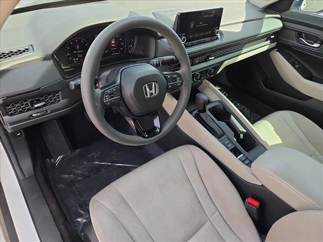 Used 2024 Honda Accord EX image 10