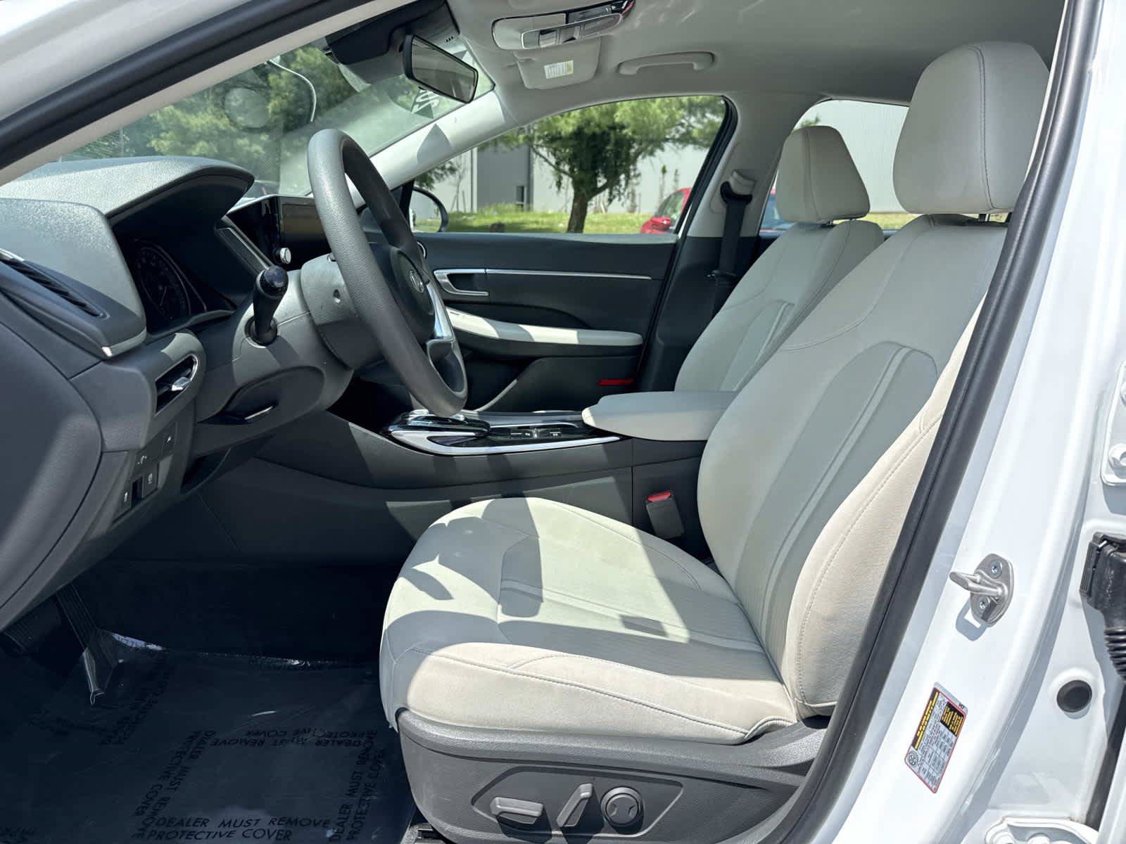 Used 2023 Hyundai Sonata SEL w/ Cargo Package FWD image 25
