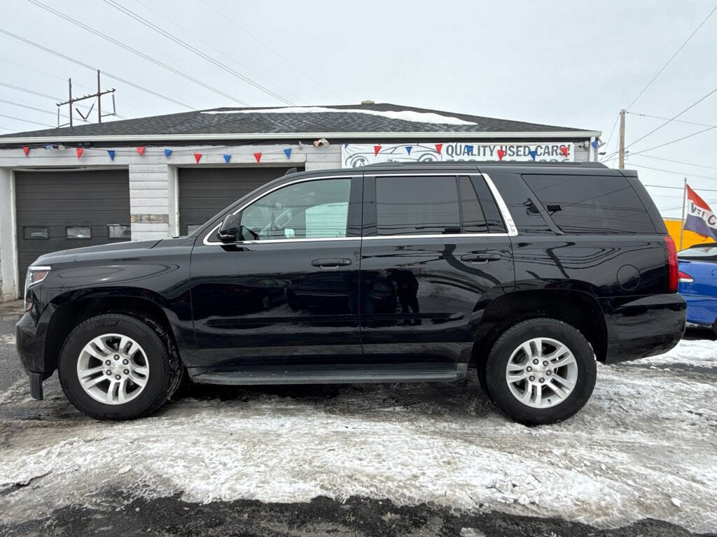 Used 2017 Chevrolet Tahoe LT image 2