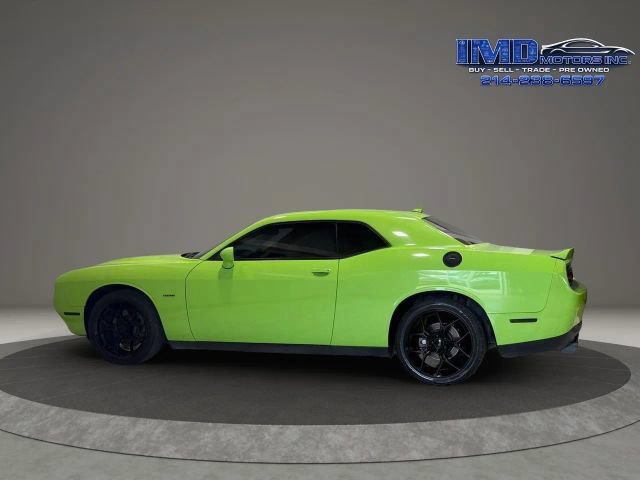 Used 2015 Dodge Challenger R/T Plus RWD image 9