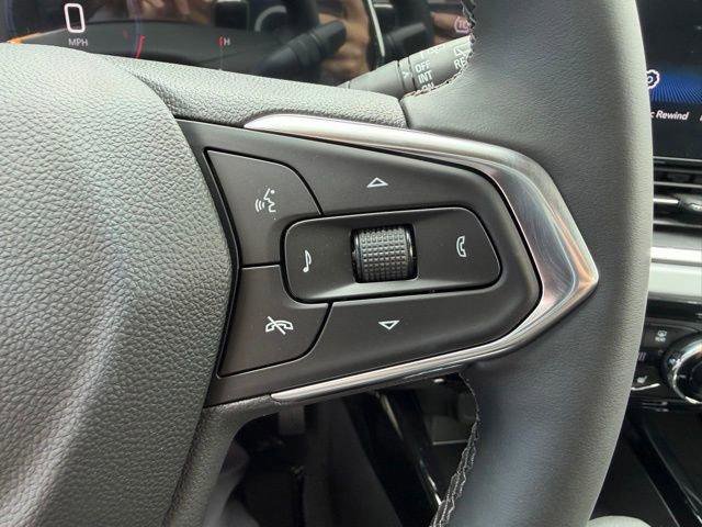 New 2026 Chevrolet Trax LT w/ Driver Confidence Package FWD image 13