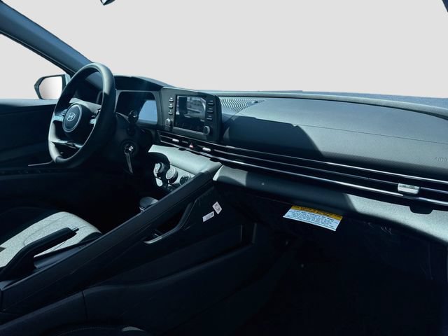 New 2026 Hyundai Elantra SE FWD image 29