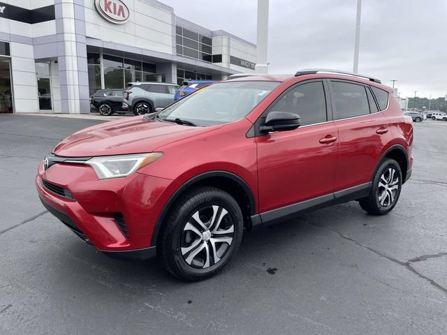 Used 2016 Toyota RAV4 LE FWD image 34