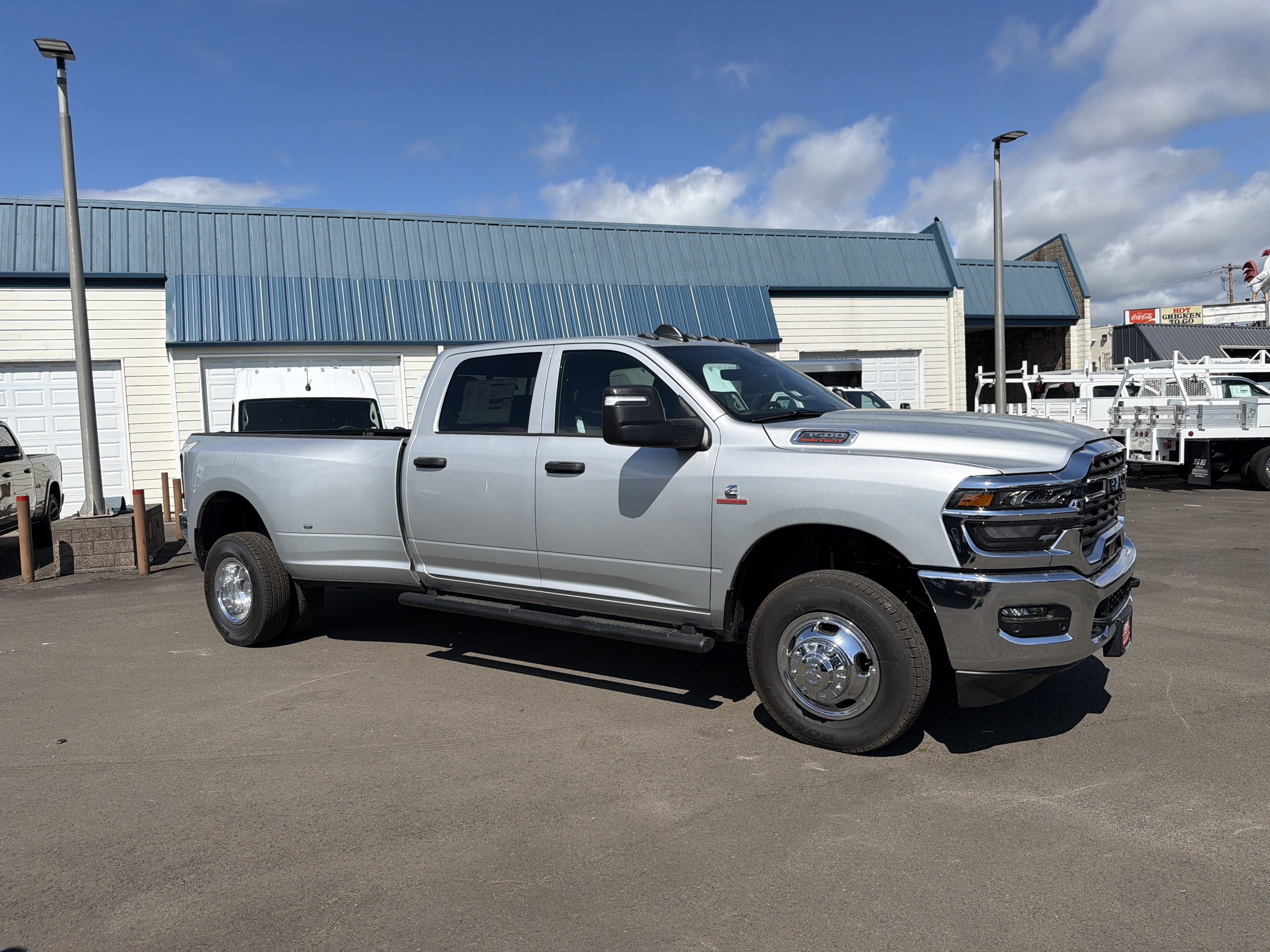 New 2026 RAM 3500 Tradesman AWD/4WD image 7