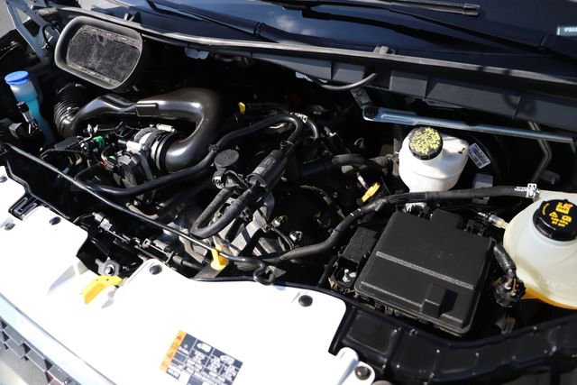 Used 2023 Ford Transit 350 XLT image 3