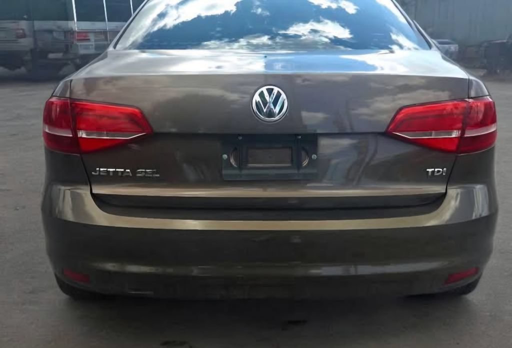 Used 2015 Volkswagen Jetta TDI SEL FWD image 5
