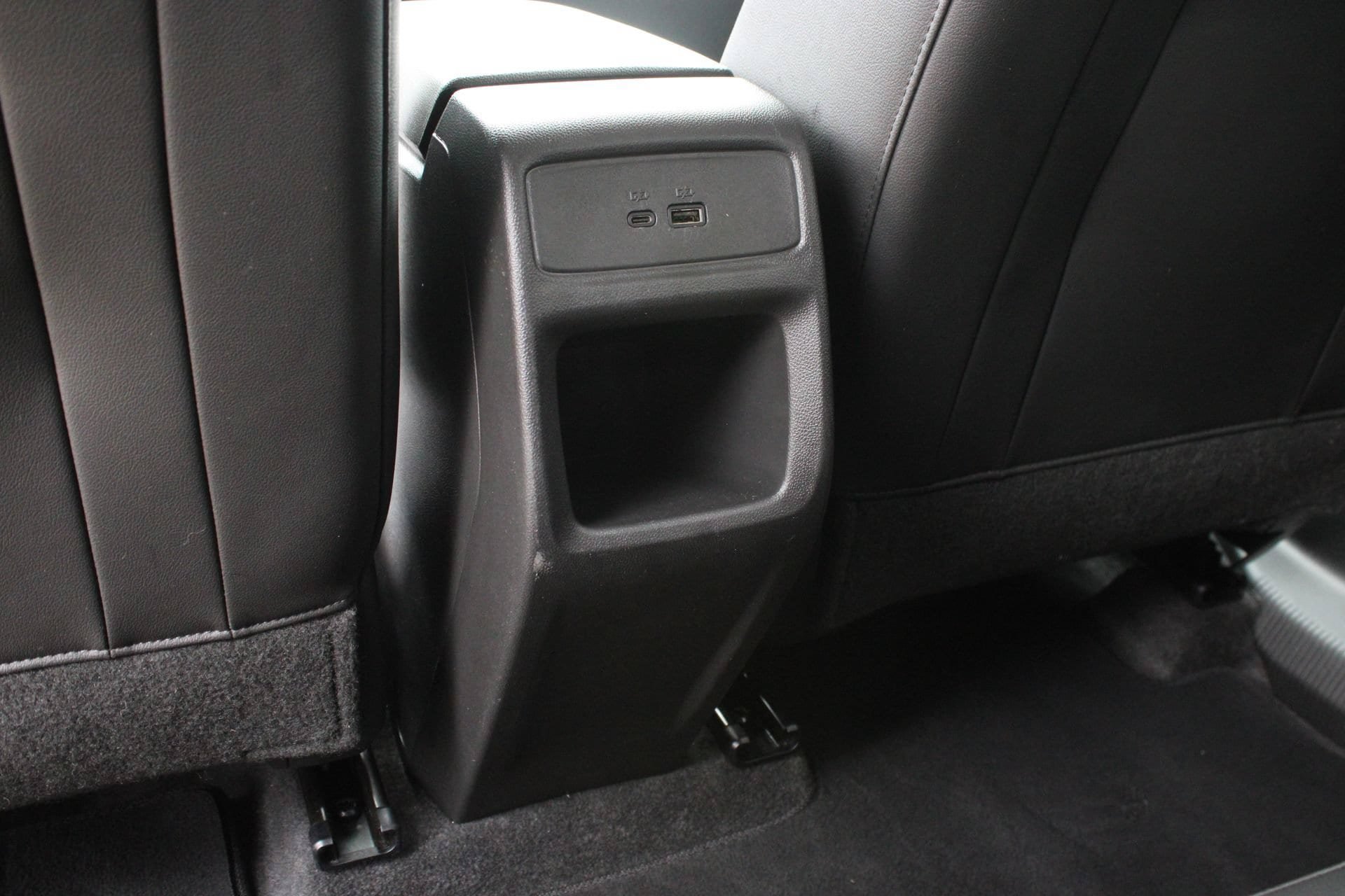 Used 2025 Chevrolet Trax LT FWD image 18