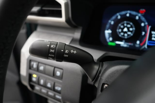 Used 2025 Toyota 4Runner Trailhunter AWD/4WD image 18