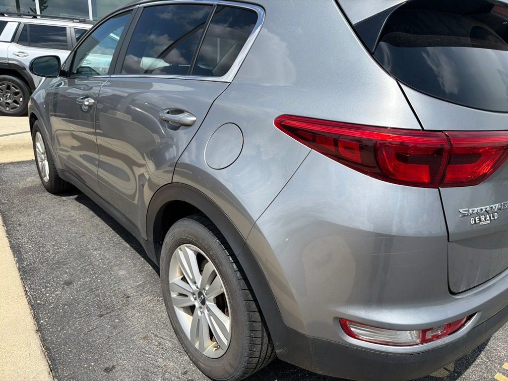 Used 2019 Kia Sportage LX FWD image 8
