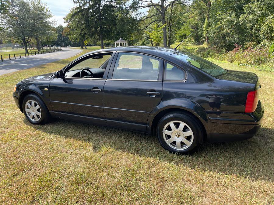 Used 1999 Volkswagen Passat GLS image 11