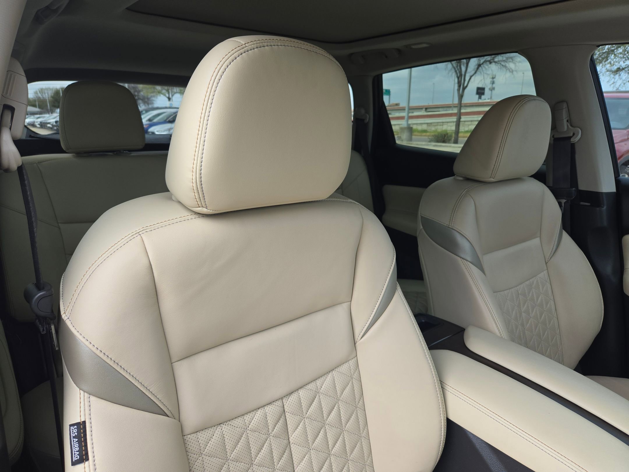 Certified 2024 Nissan Murano Platinum w/ Cargo Package FWD image 29