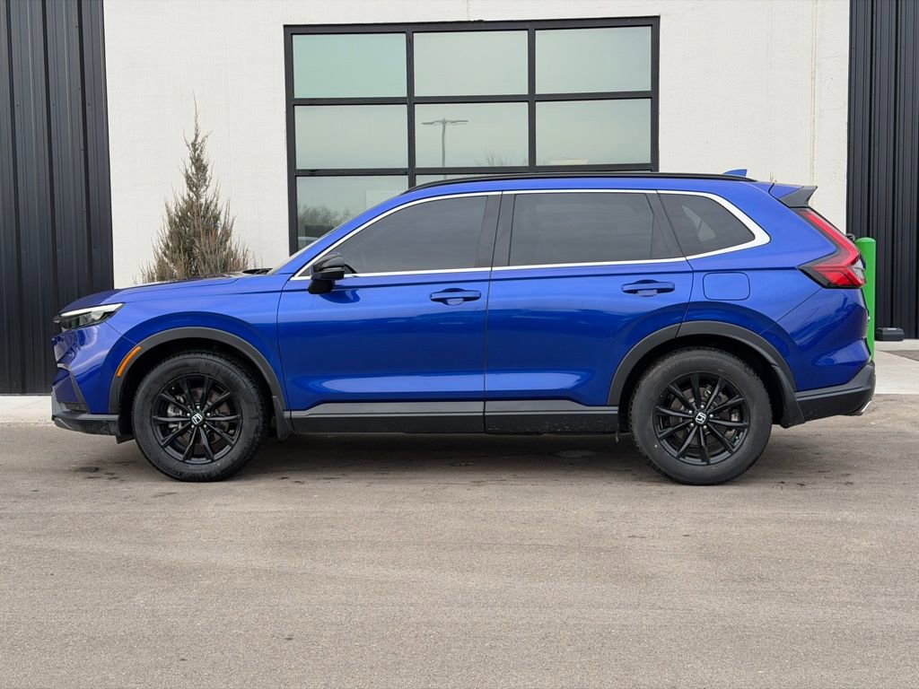 Used 2025 Honda CR-V Sport-L image 2