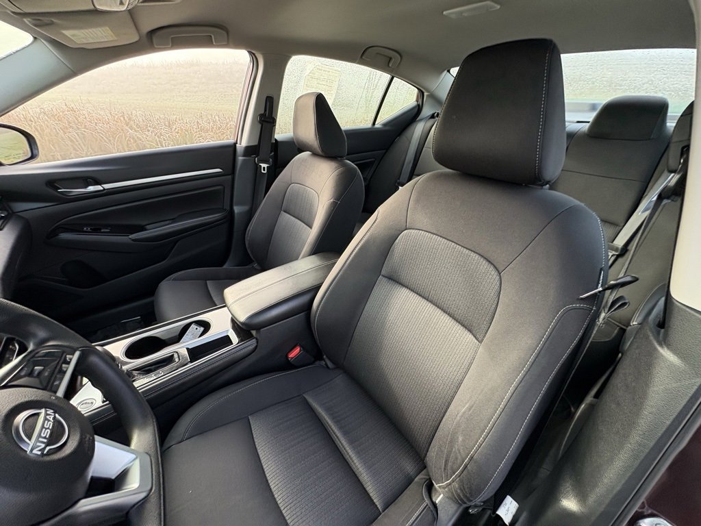Used 2023 Nissan Altima 2.5 S FWD image 39
