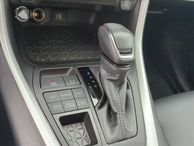 Certified 2025 Toyota RAV4 XLE Premium AWD/4WD image 22