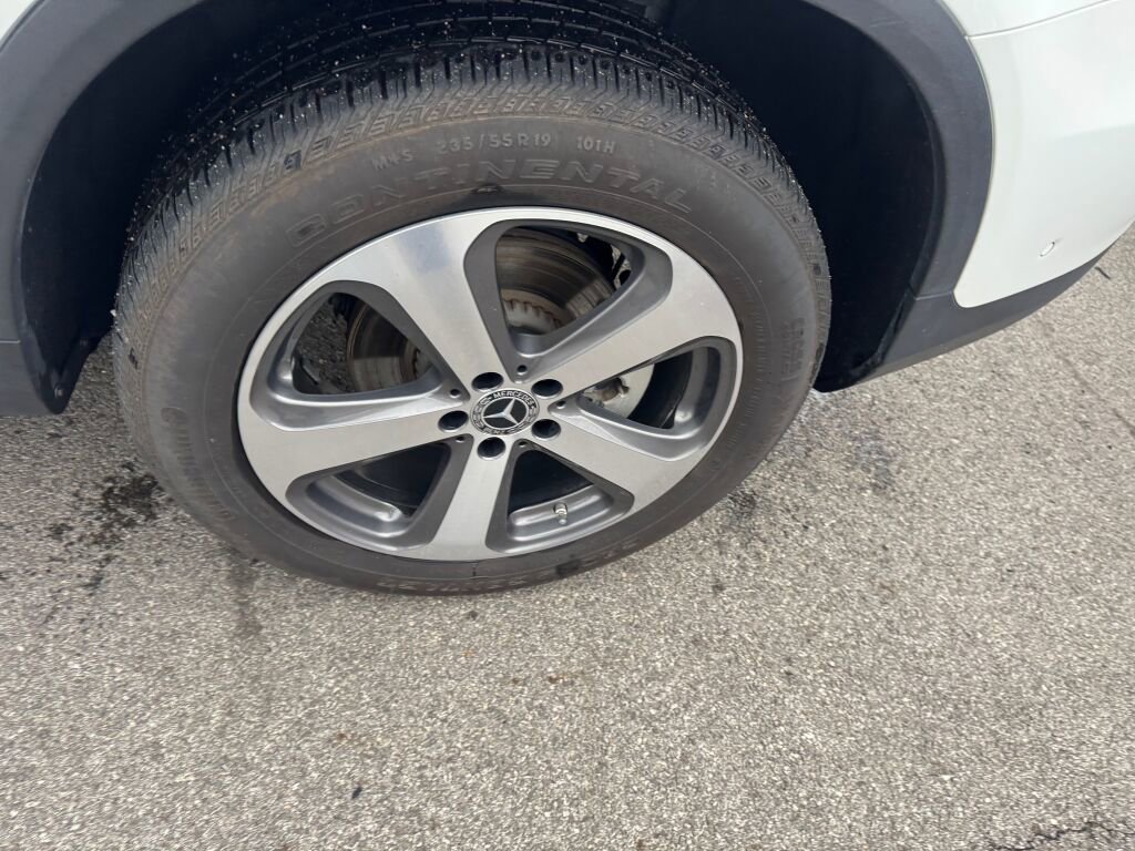 Certified 2022 Mercedes-Benz GLC 300 4MATIC image 25