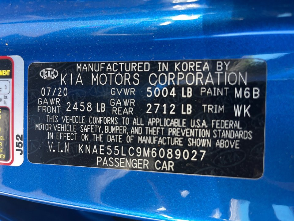Used 2021 Kia Stinger GT2 image 35