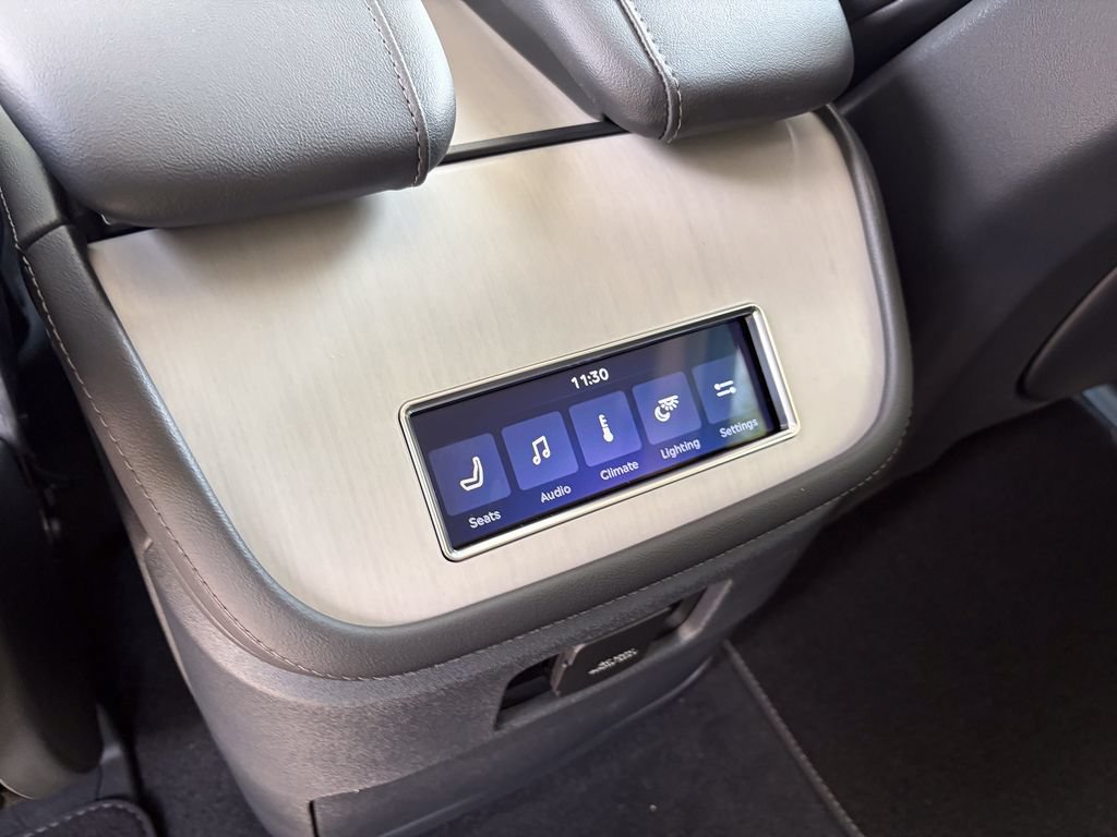 New 2027 Lincoln Navigator Premiere AWD/4WD image 52