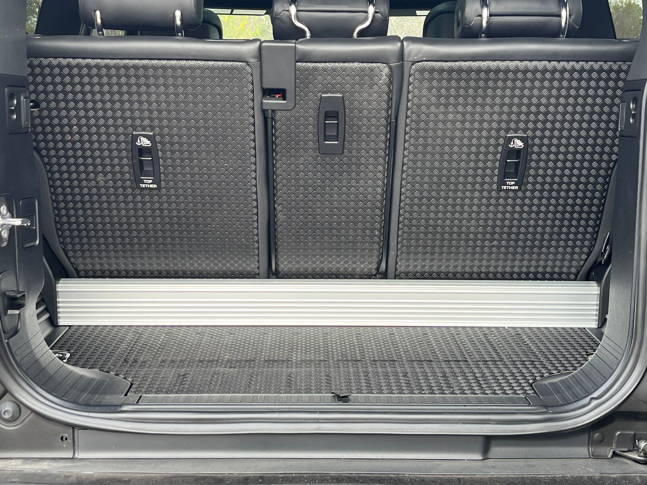 Used 2022 Land Rover Defender 90 V8 image 33