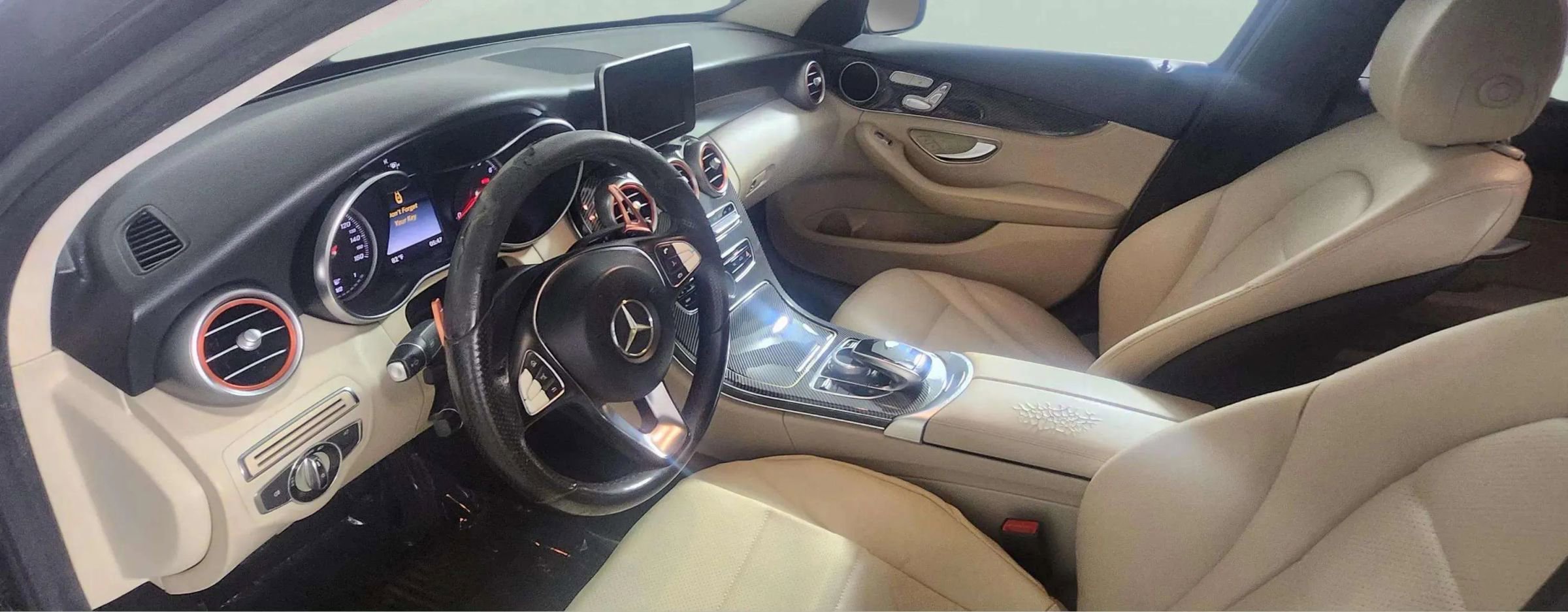 Used 2015 Mercedes-Benz C 300 Sedan image 12