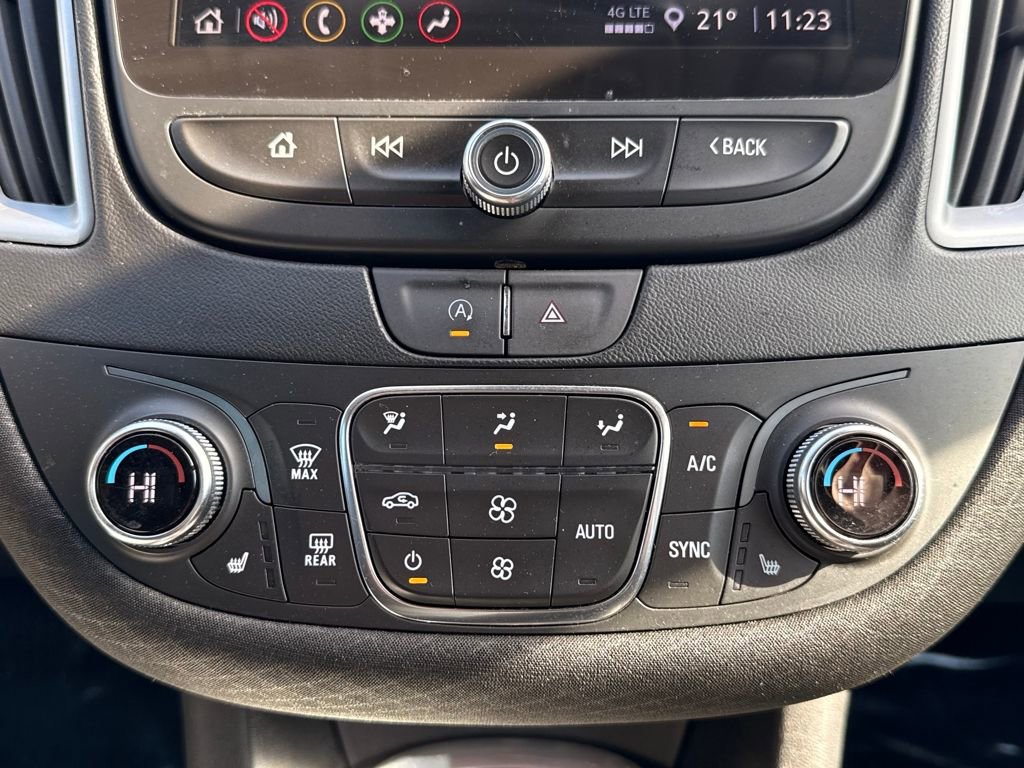 Used 2023 Chevrolet Malibu LT image 40