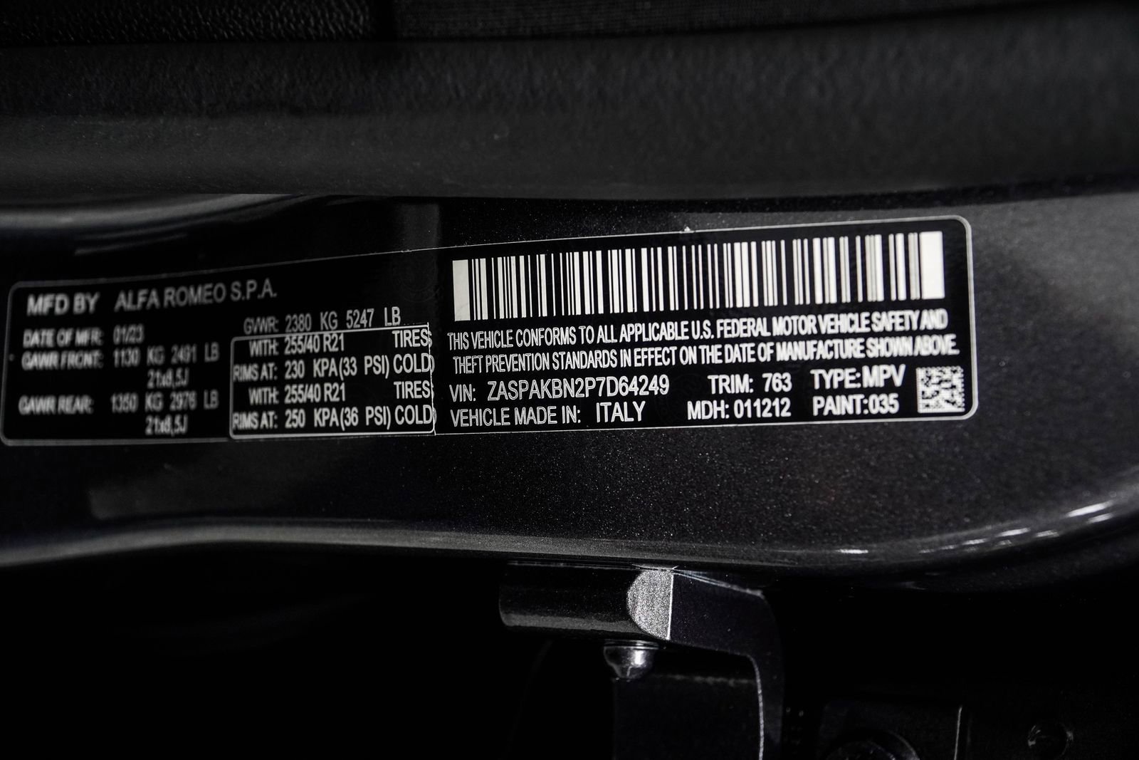 Used 2023 Alfa Romeo Stelvio Ti Lusso w/ Quick Order Package 22X Lusso image 43