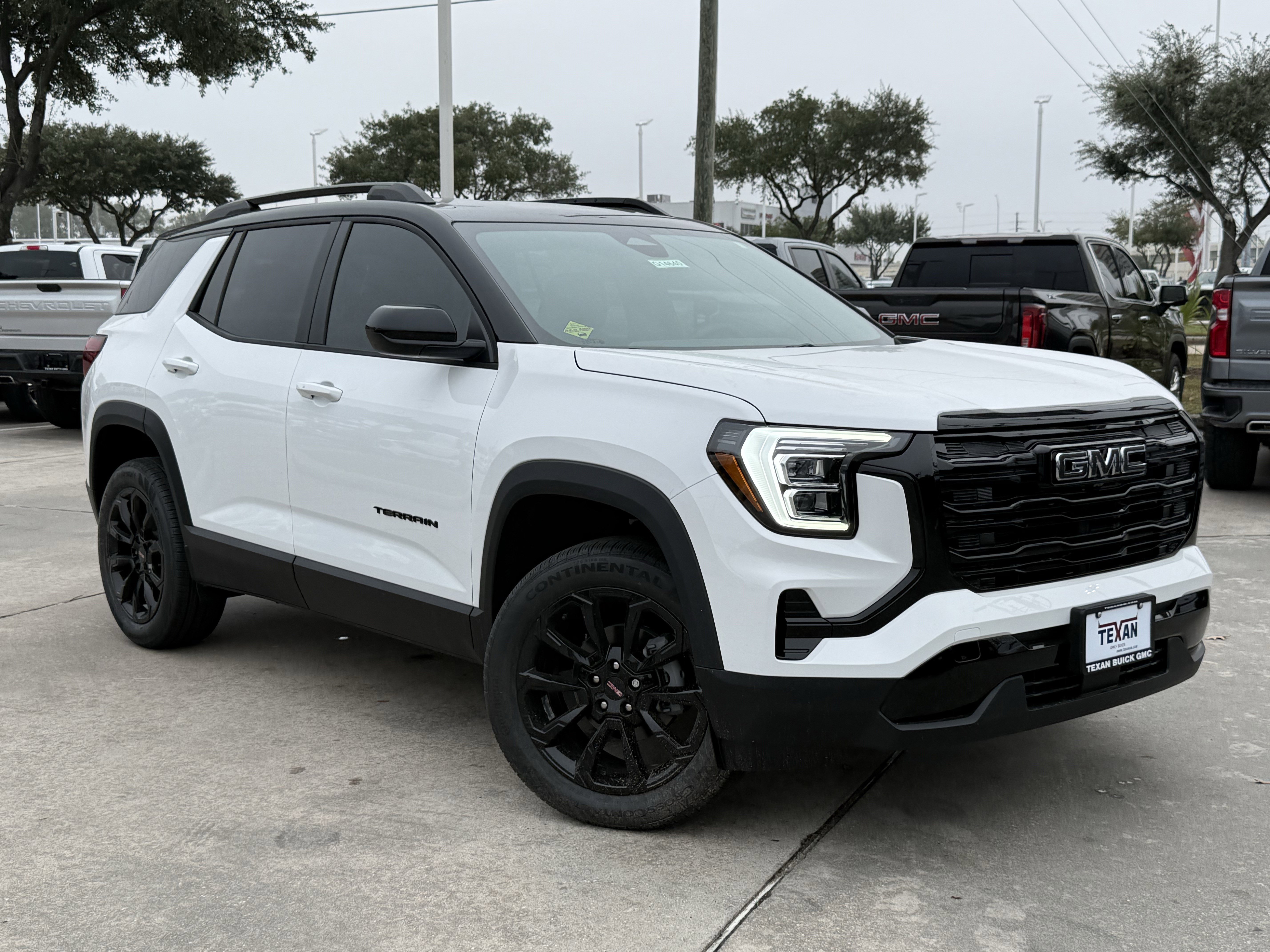 New 2026 GMC Terrain Elevation w/ Elevation Premium Package image 2