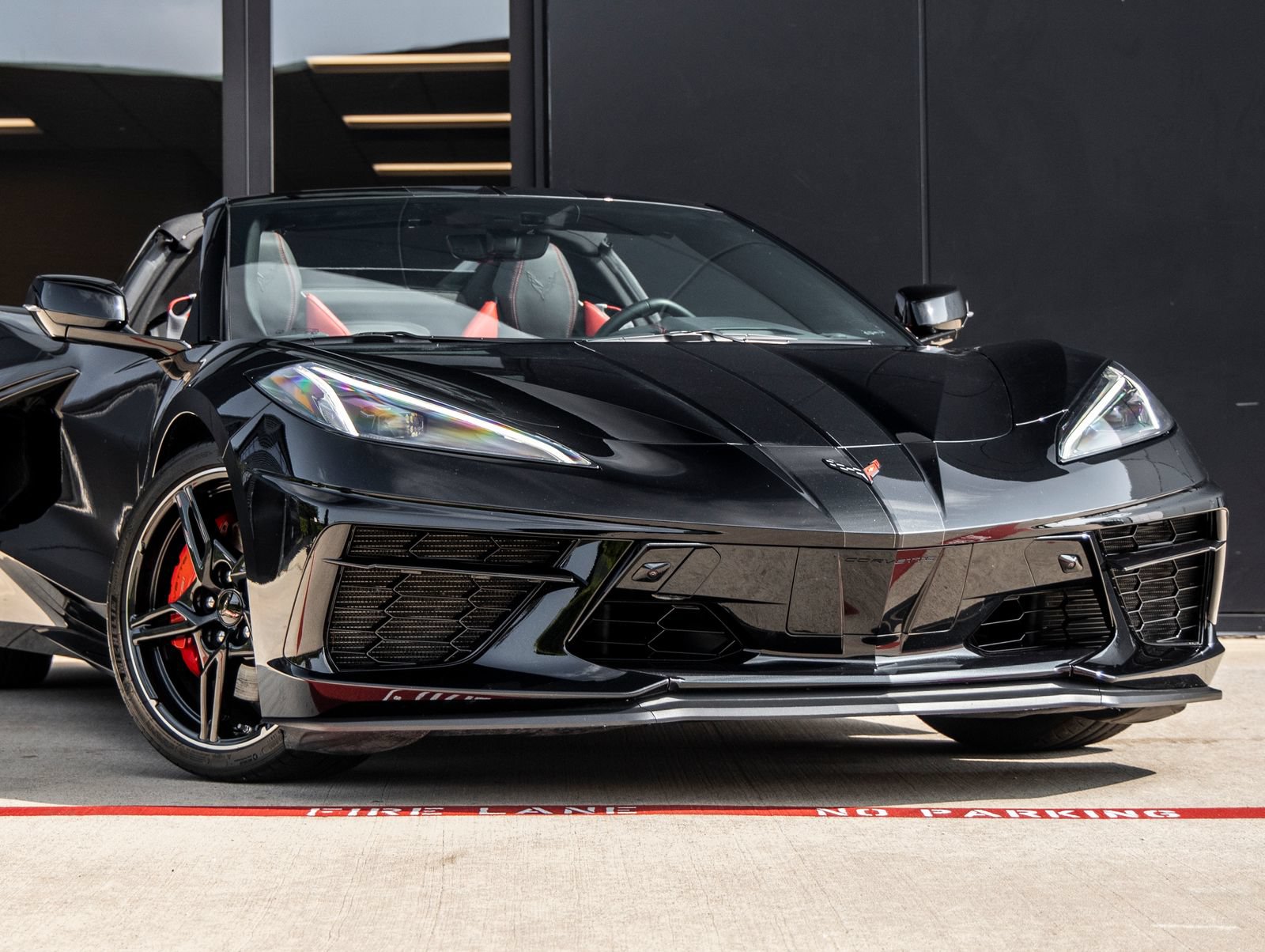 Used 2021 Chevrolet Corvette Stingray Preferred Conv w/ Z51 Performance Package RWD image 5