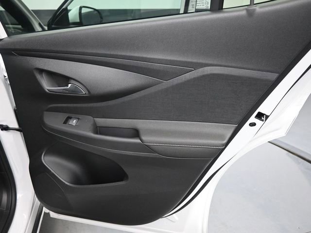 New 2026 Buick Envista Avenir FWD image 16