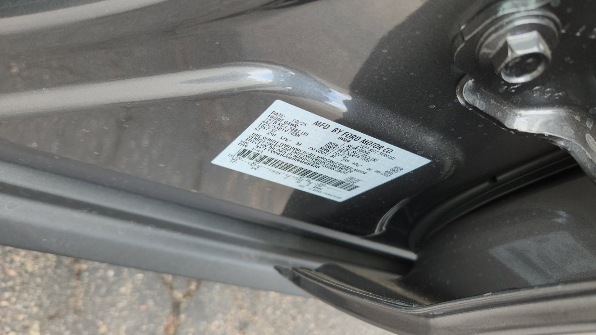 New 2025 Ford Maverick Lariat w/ Black Appearance Package image 18