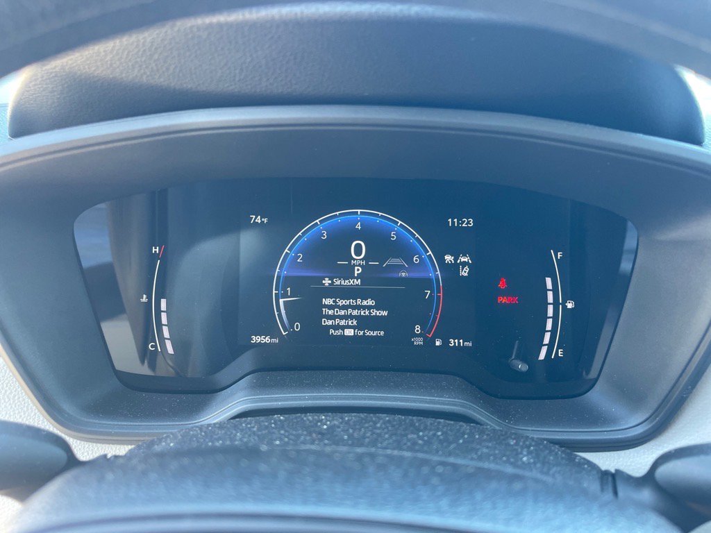 Used 2026 Toyota Corolla Cross L image 4