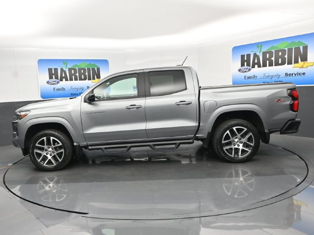 Used 2024 Chevrolet Colorado Z71 w/ Z71 Convenience Package 2 AWD/4WD image 2
