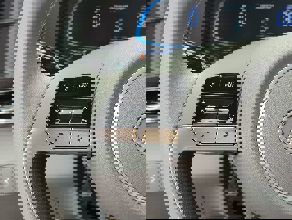 New 2026 Hyundai Elantra Sport w/ Cargo Package image 24