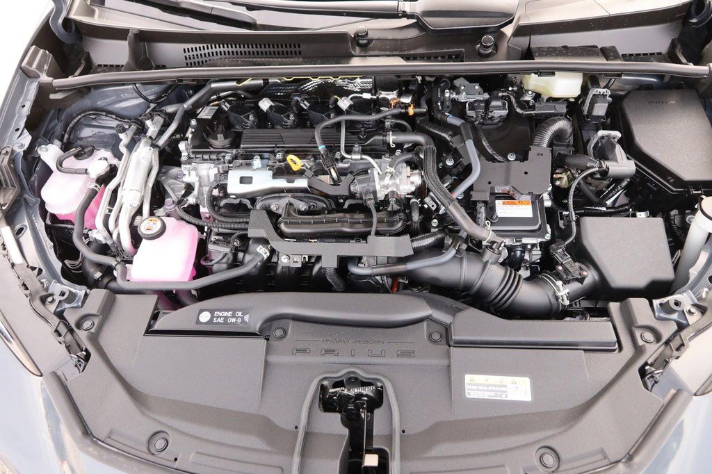 New 2026 Toyota Prius Plug-In Hybrid image 28