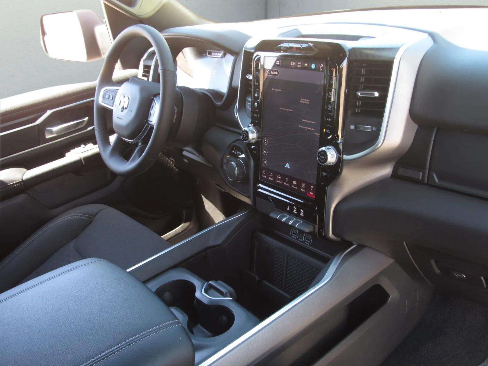 Used 2026 RAM 1500 Big Horn AWD/4WD image 9