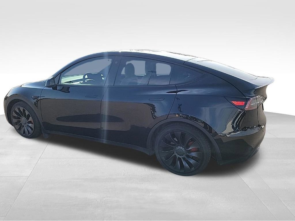 Used 2022 Tesla Model Y Performance image 10