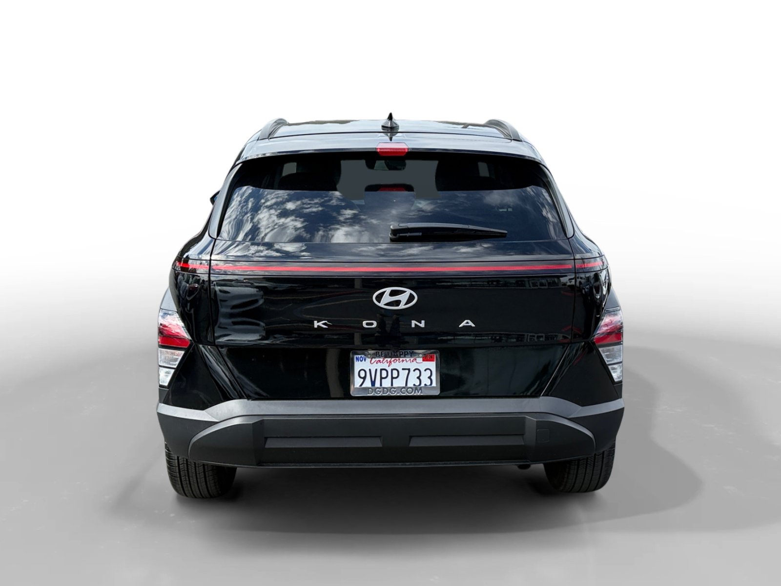 Certified 2025 Hyundai Kona SEL FWD image 4